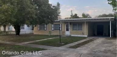 Main picture of 7021 Budapest Way