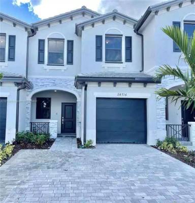Main picture of 28716 SW 134th Ct