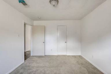 Main picture of 1711 Wichita St