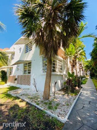 Main picture of 10084 W Bay Harbor Dr