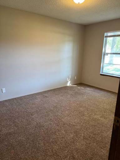 Main picture of 108 Sieville Ave Apartments