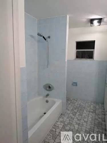 Main picture of 1906 Park Manor Dr
