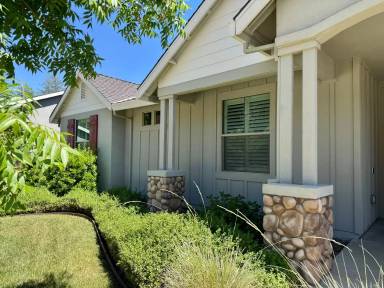 Main picture of 135 Timberwood Dr