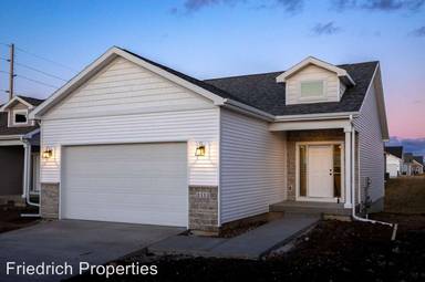 Main picture of 1104 Cheyenne Dr
