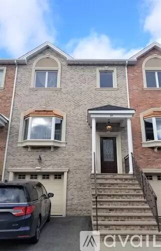 Main picture of 19 Jacobs Lndg