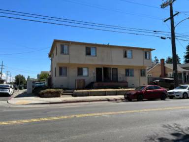 Main picture of 2570 35th Ave