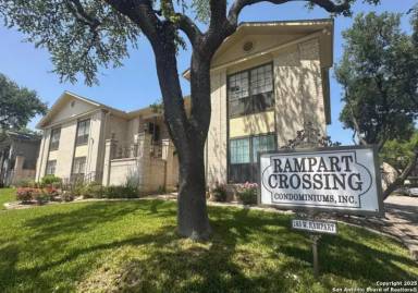 Main picture of 165 W Rampart Dr