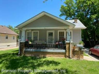 Main picture of 228 N Edwards Ave