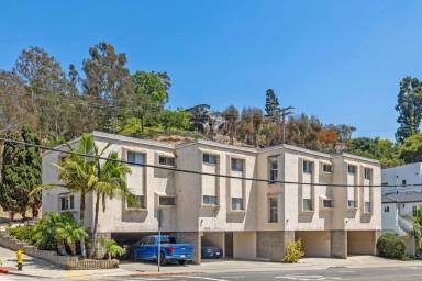 Main picture of 3375 Reynard Way