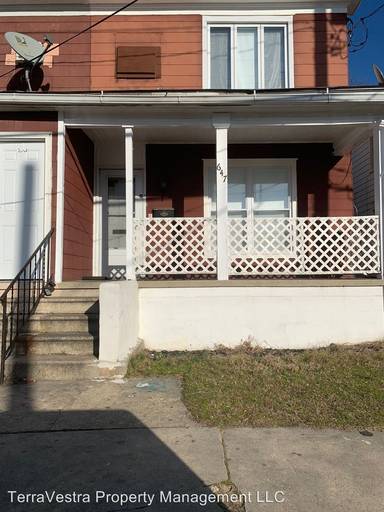 Main picture of 647 Buck St