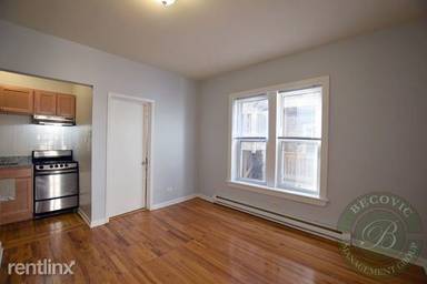 Main picture of 1456 W Fargo Ave