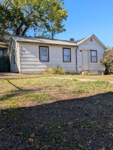 Main picture of 921 5th St