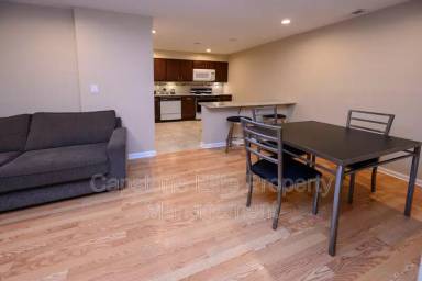 Main picture of 4 Rutgers Dr