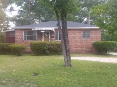 Main picture of 4243 Dellwood Dr