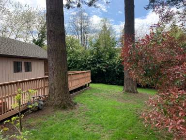 Main picture of 4760B SW Shattuck Rd