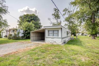 Main picture of 115 Walnut St