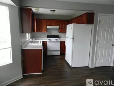 Main picture of 103 Hickory Ridge Dr