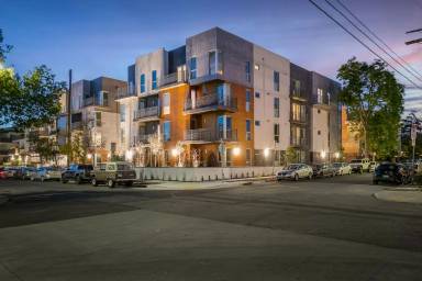 Main picture of 5807 Camerford Ave