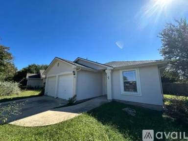 Main picture of 906 Municipal Dr