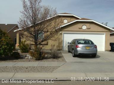Main picture of 10415 Las Palmas St NW