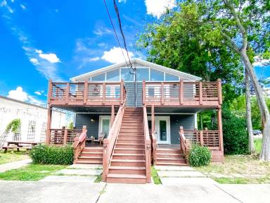 Main picture of 4111 4th Ave S