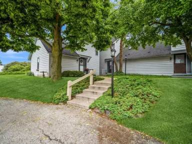 Main picture of 660 Beth Ct