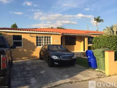 Main picture of 8623 Dee Cir