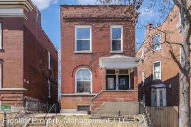 Main picture of 4127 S Compton Ave