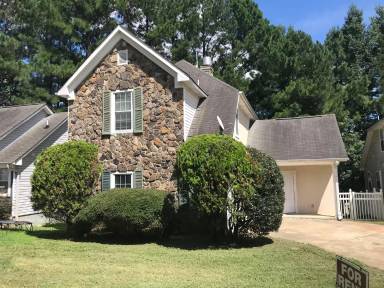 Main picture of 728 S Fairfield Dr