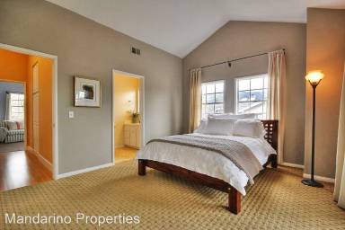 Main picture of 2110 De la Vina St