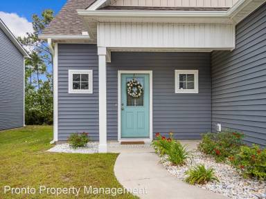 Main picture of 206 N Stingray Ln