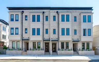 Main picture of 617 S West St