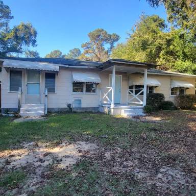 Main picture of 116 Circle Dr