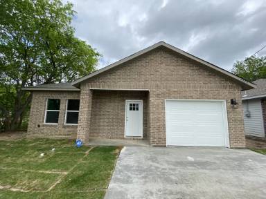 Main picture of 4318 Spencer St
