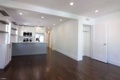 Main picture of 28 Leland St