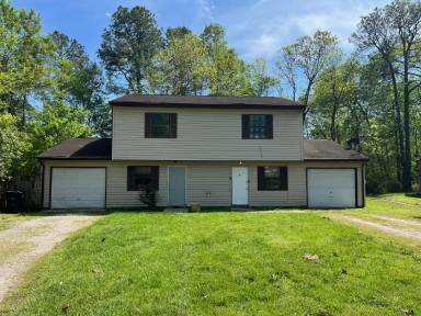 Main picture of 1112 S Saint Marks Ave