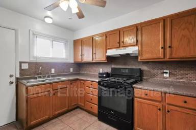 Main picture of 1028 S Harris Ave