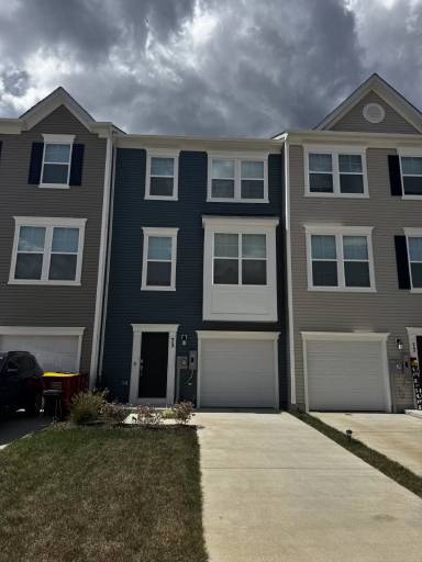 Main picture of 73 Gray Silver Rd