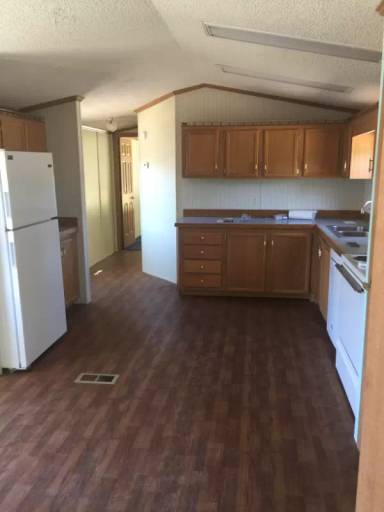 Main picture of 33 River Rd