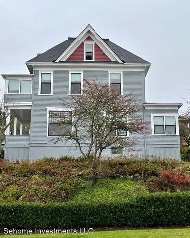 Main picture of 528 N State St