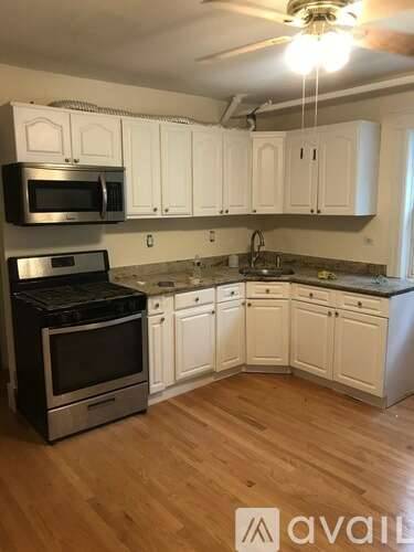 Main picture of 126 Van Cortlandt Pk Ave