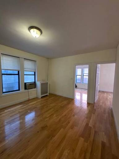 Main picture of 1 Arden St