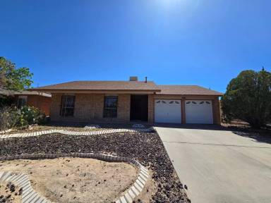 Main picture of 1008 Oneida Dr