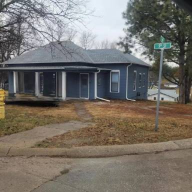 Main picture of 624 N 9th St