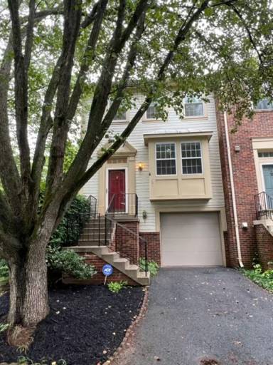 Main picture of 101 Leafcup Rd