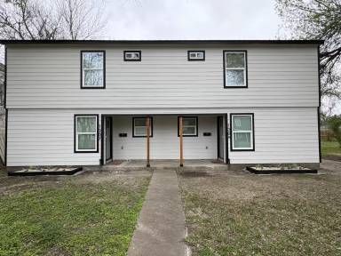 Main picture of 1207 2nd Ave N