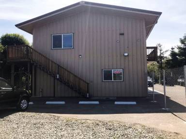 Main picture of 5953 S Broadway St