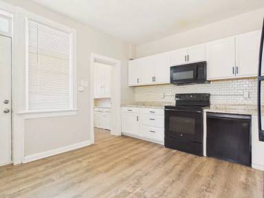 Main picture of 2614 Lexington St