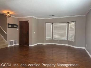 Main picture of 28482 Avion Cir