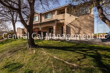 Main picture of 6116 Royal Coach Cir